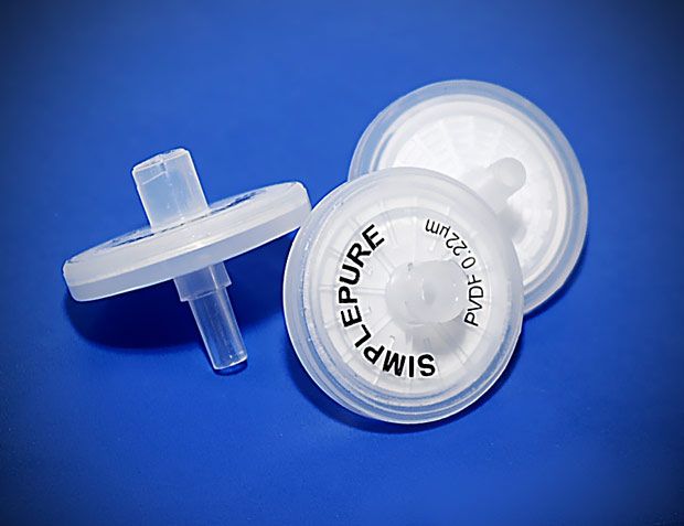 PVDF ŠĻIRCES FILTRS PVDF 25MM 0.22UM 1 GAB.