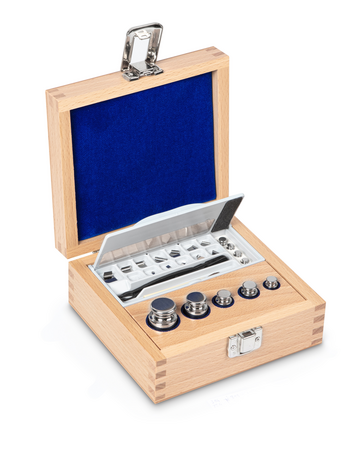 F1, Knob, 21, stainless steel polished, 1 mg - 100 g, in wooden case, 152×152×66 mm, 4045761004269,