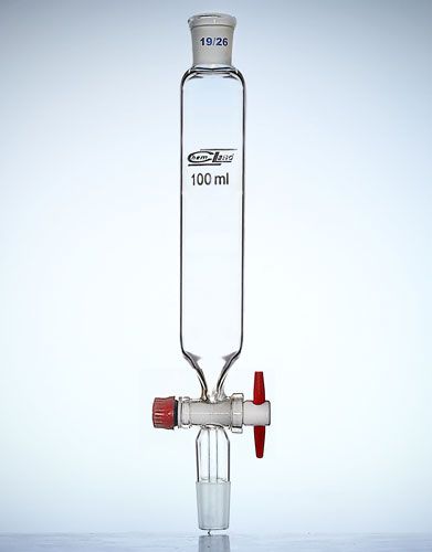 piltuve ar cilindrisku aizbīdni ar PTFE NS14 0025ml