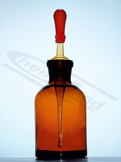 pilienu pudeli ar pipeti. 250 ml dzintara krāsas