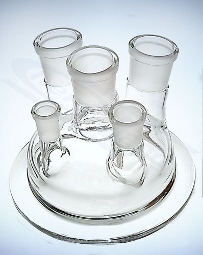 reakcijas kolbas vāciņš diam. 100 galvenā ligzda 29/32, sānu ligzdas 2x29/32, 19/26 un 14/23